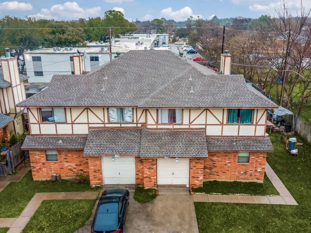 1200 English Street 1202, Irving