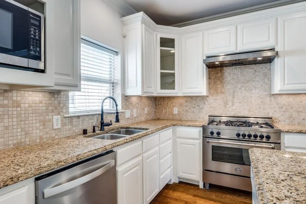 4150 Druid Lane 7, University Park