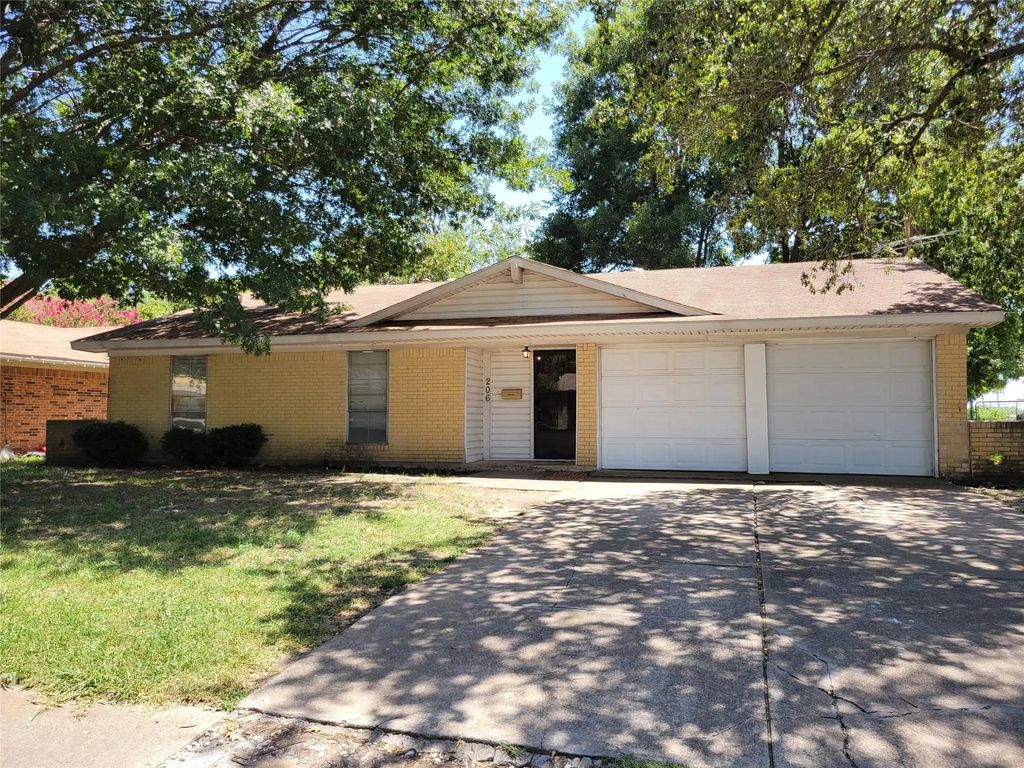 206 Jasanda Way, Mesquite