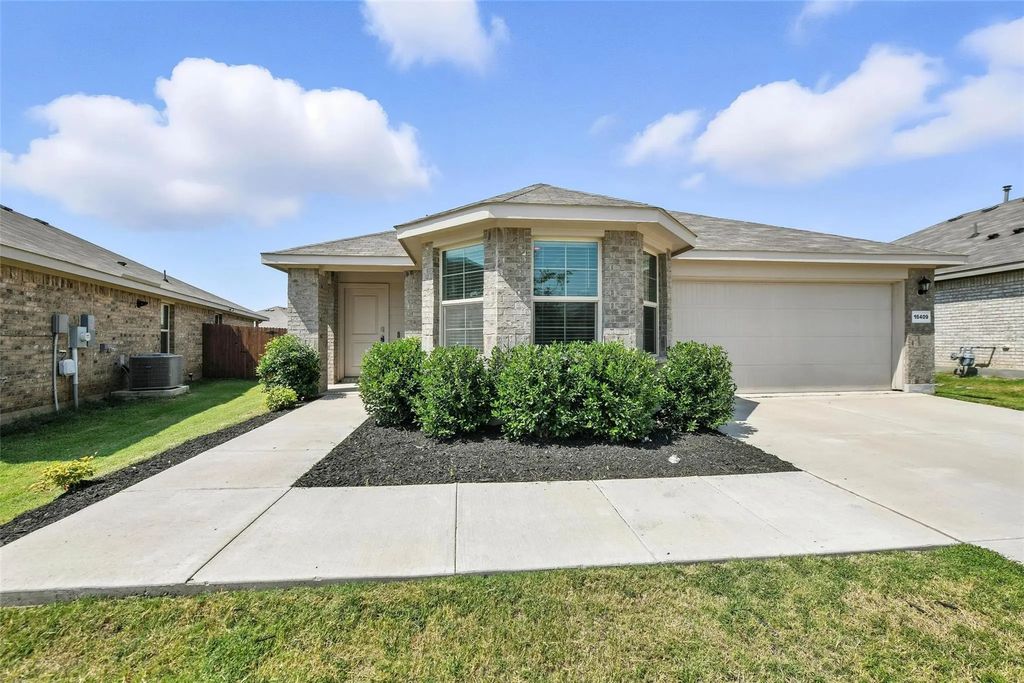 16409 Portage Street, Justin