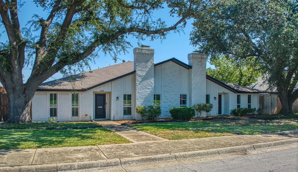 7417 Wellcrest Drive, Dallas