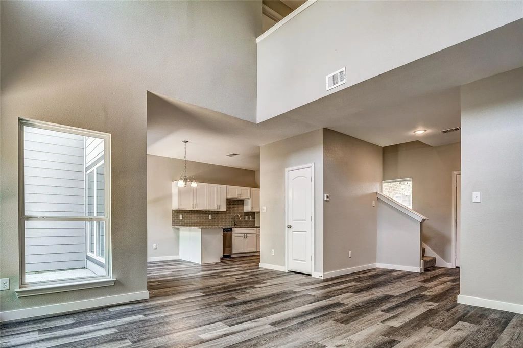 3262 Wexford, Garland