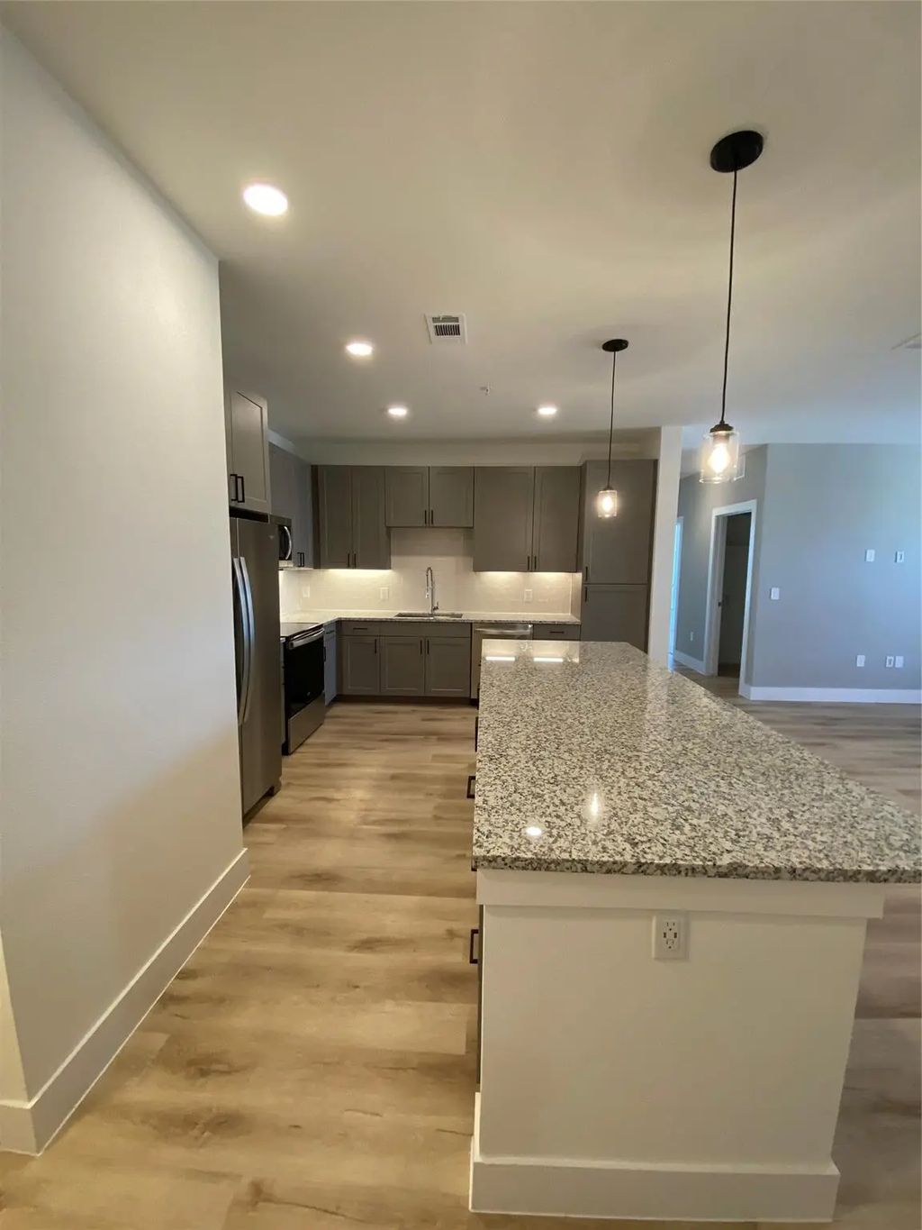 7201 W Stacy Road 11209, McKinney