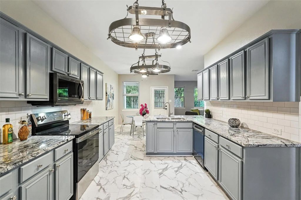 1208 Wildflower Lane, Mesquite