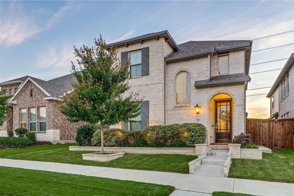 12317 Hulson Trail, Fort Worth