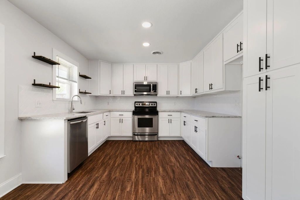 545 Temple Drive, Lewisville
