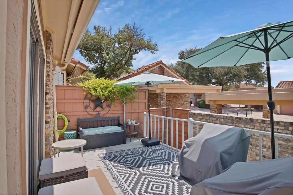 4212 Madera Road 2, Irving