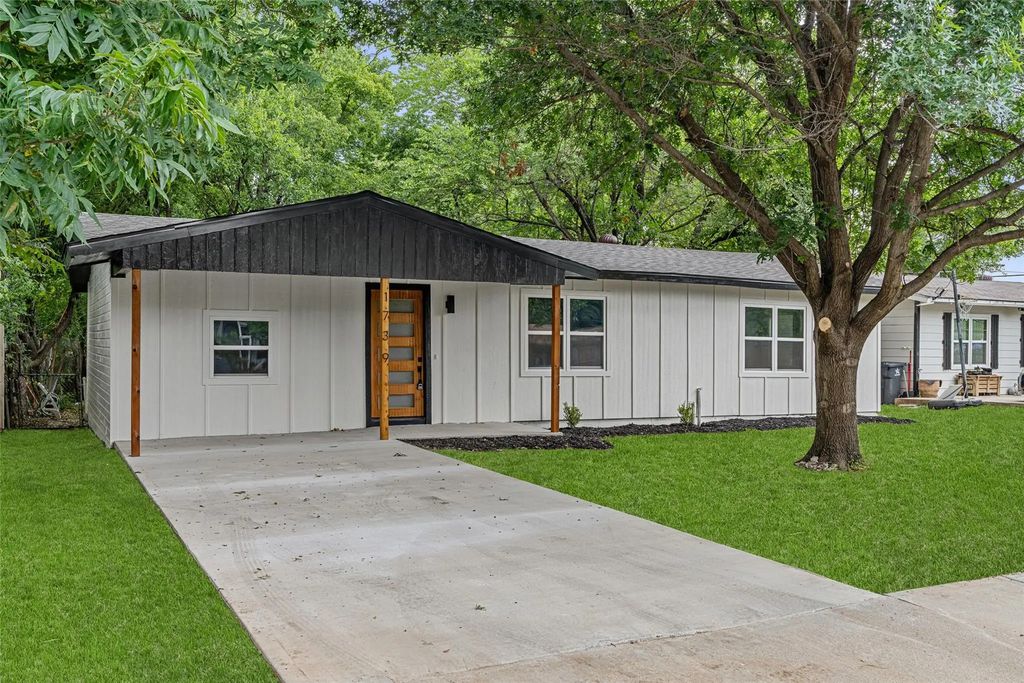 1739 Sharon Street, Arlington