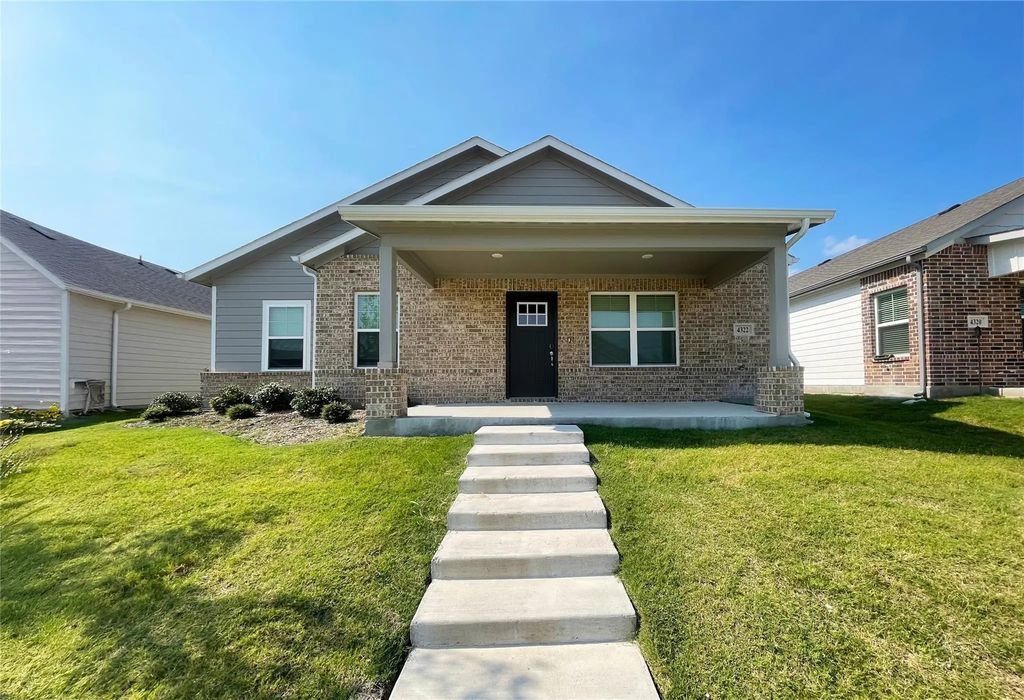 4322 Nugget Lane, Forney