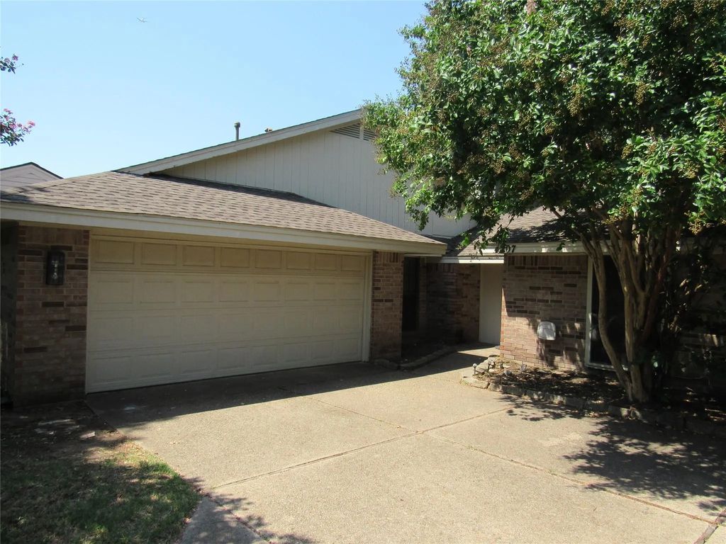 4207 Buckthorn Street, Flower Mound