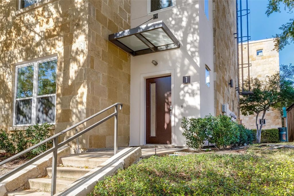 3800 Holland Avenue 1, Dallas
