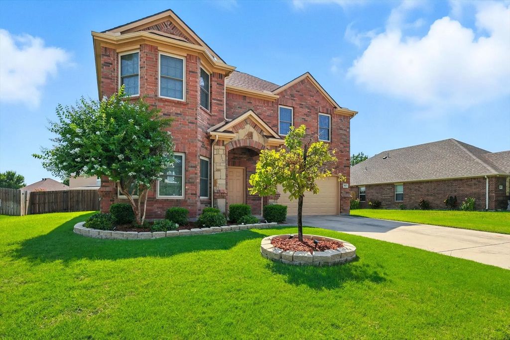 2827 Cypress Glen Drive, Grand Prairie