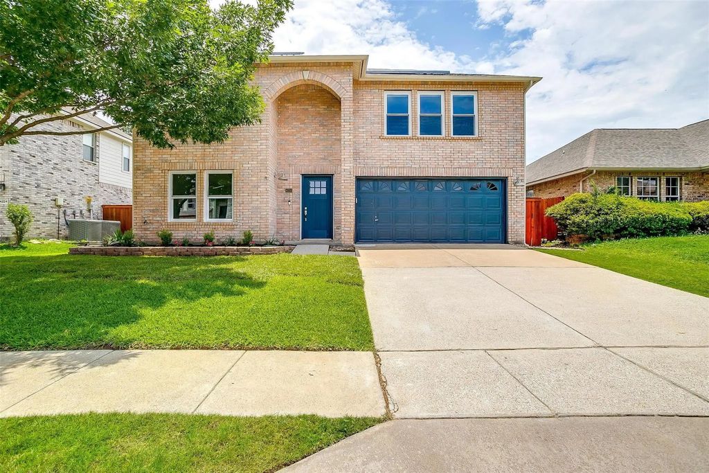 4220 Jenny Lake Trail, Fort Worth