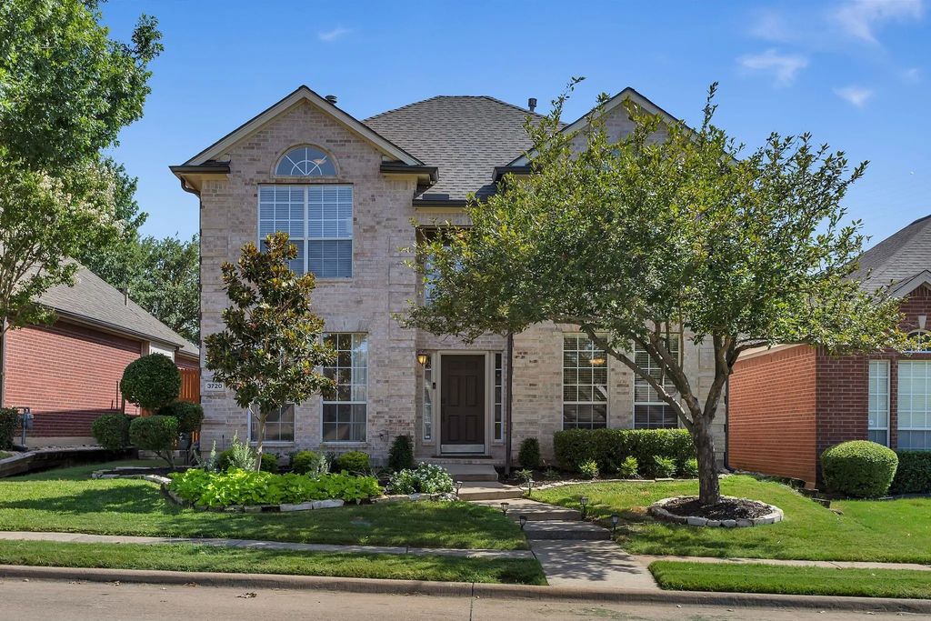3720 Granbury Drive, Dallas