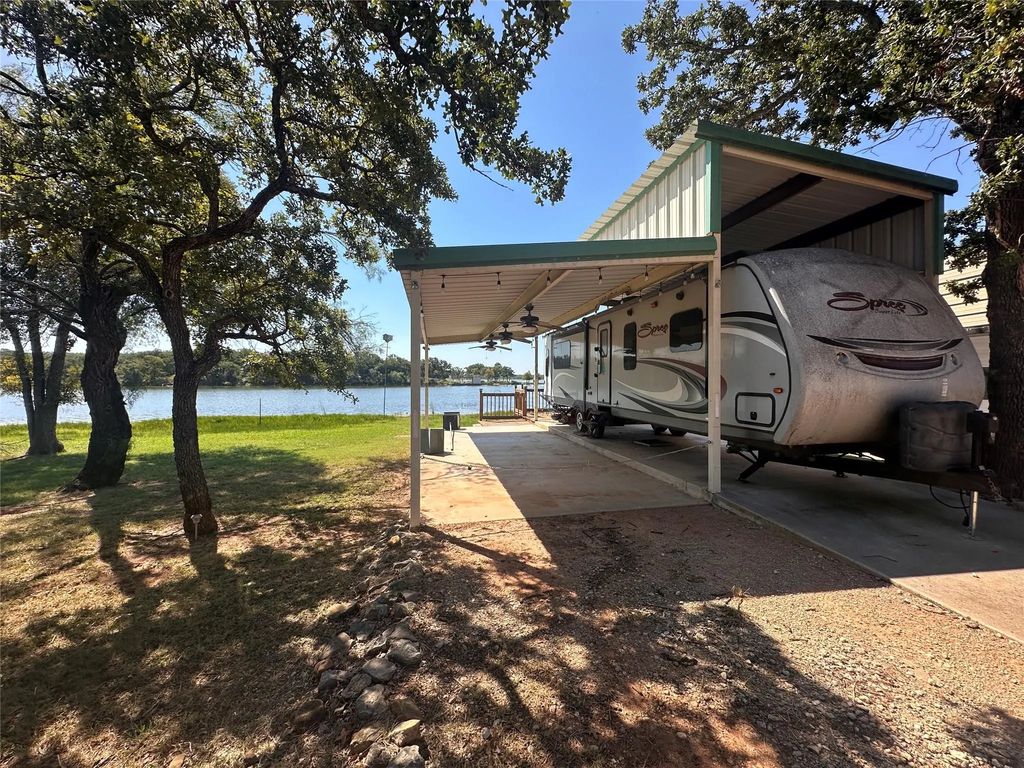 Tbd Lots 745-747 Oak Point Drive, May