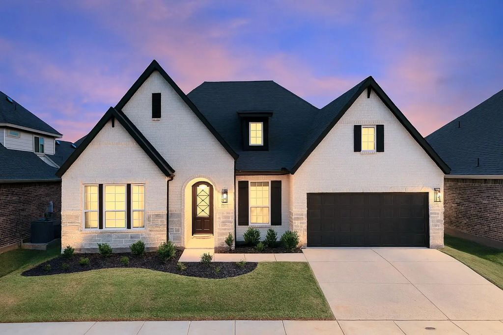 301 Rosecomb Street, Northlake