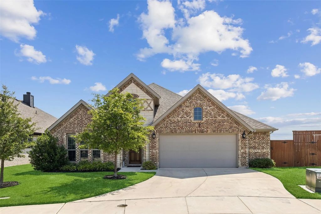 200 Bayonet Drive, Fort Worth