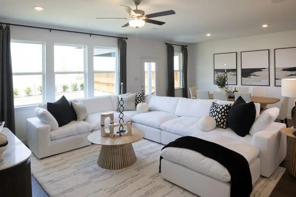 14929 Hierba Mora Drive, Fort Worth