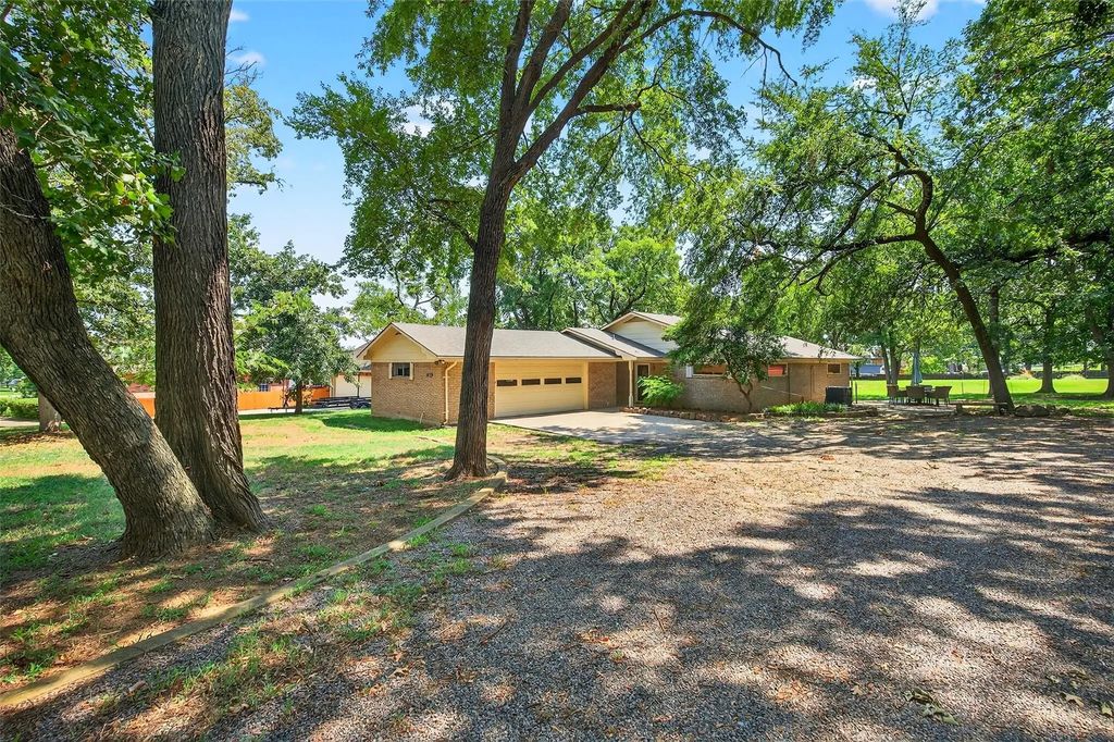 419 Cocopa Drive, Gainesville