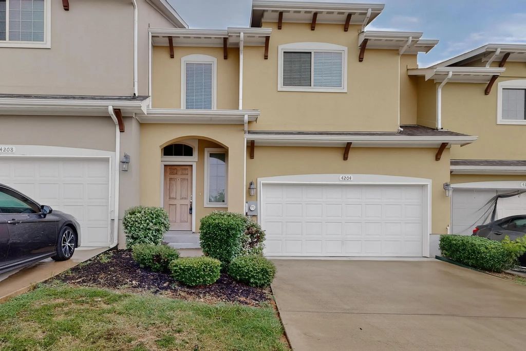 4204 Nia Drive, Irving