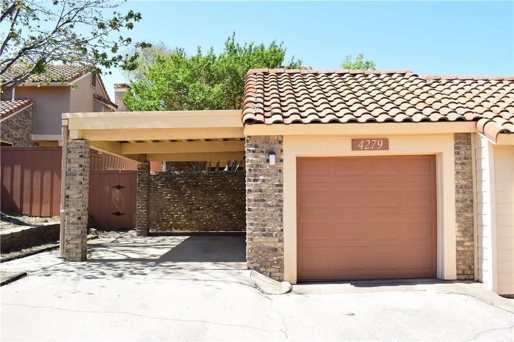 4279 Cuesta Drive, Irving