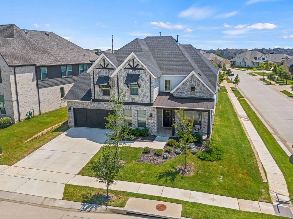 9300 Pecan Woods Trail, Argyle