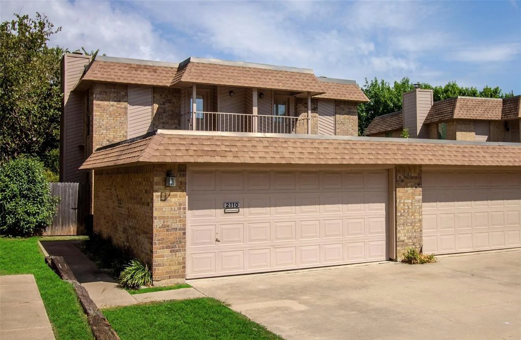 2108 Edwin Street 2110, Fort Worth