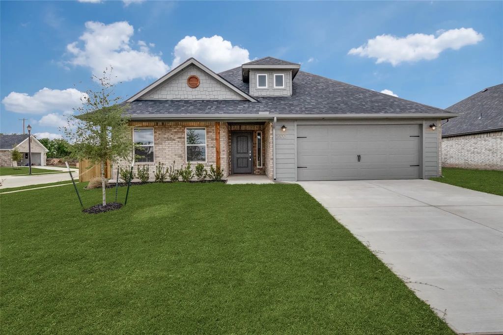 2802 Clover Drive, Sherman