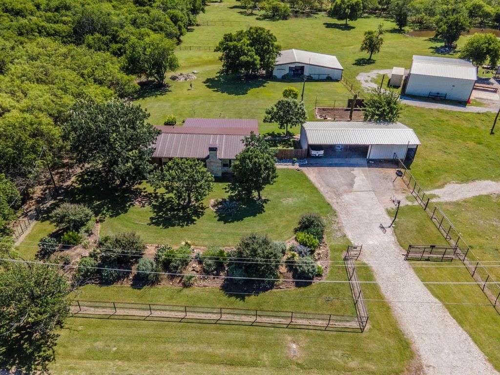 3316 County Road 616, Alvarado