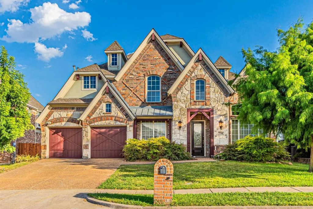 1208 Sandy Shore Road, Irving
