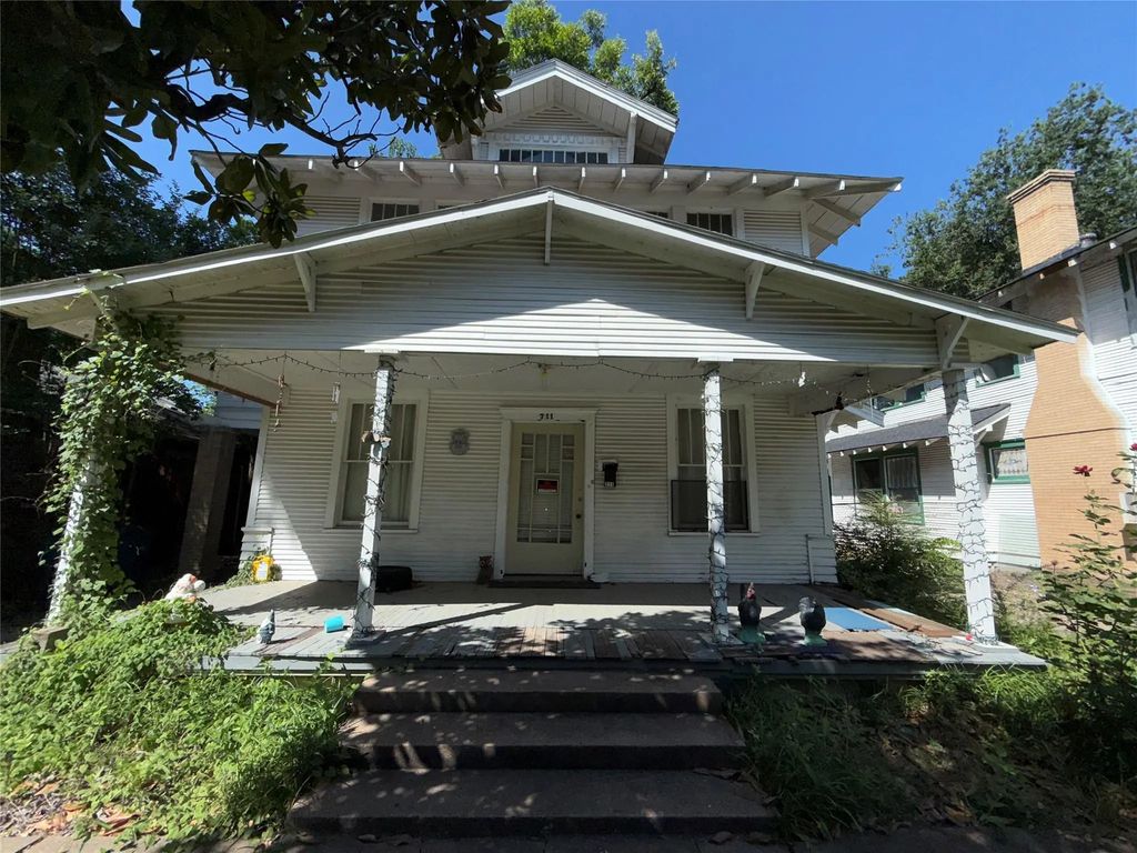 711 Glendale Street, Dallas