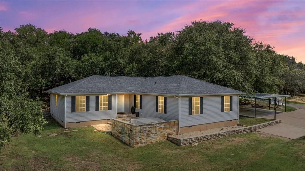 4101 Pima Court, Granbury