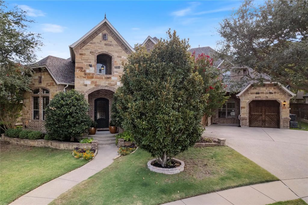 8113 Biscayne Court, North Richland Hills