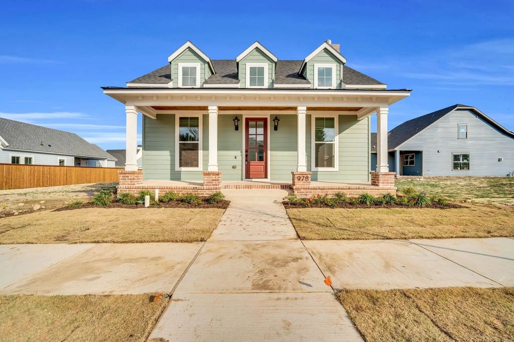 978 Abigail Way, Midlothian