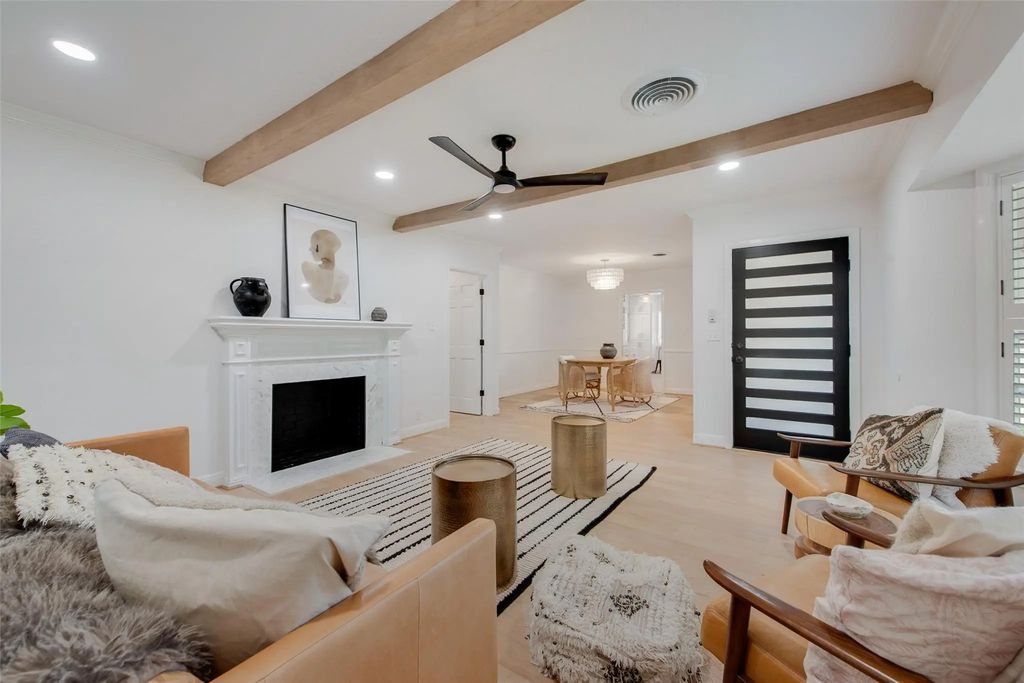 6445 Kenwick Avenue, Fort Worth