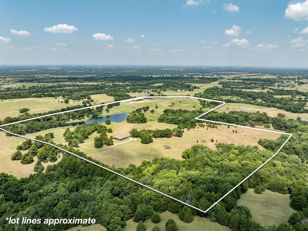 3800 County Road 660, Farmersville