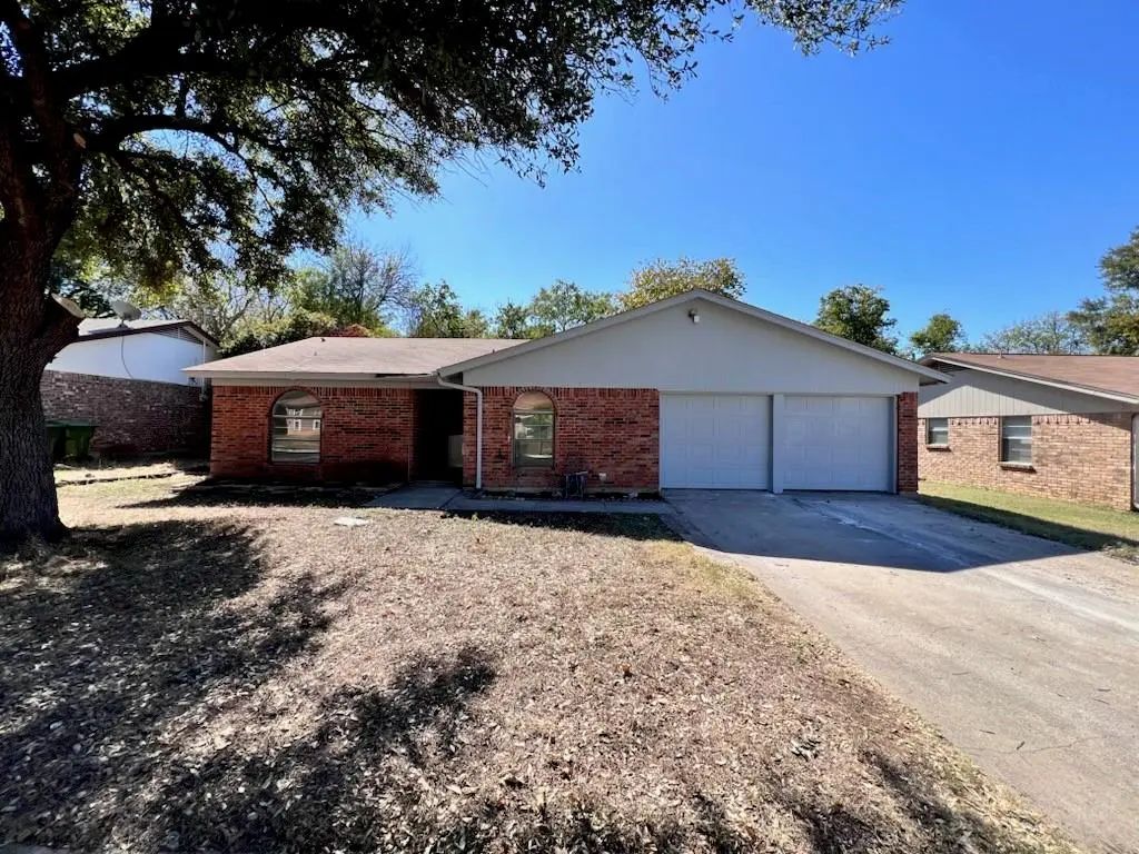 6016 Hillcrest Drive, Watauga