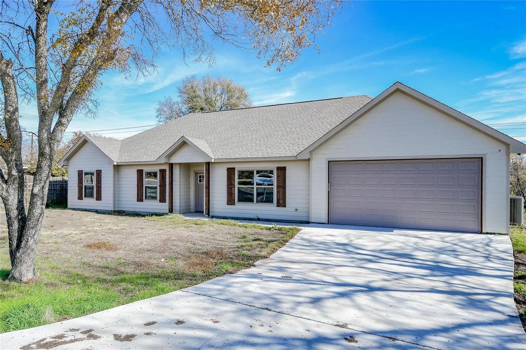 5441 Tin Top Highway, Granbury