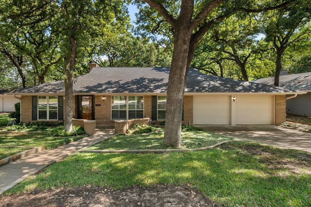 3408 Lynnwood Drive, Arlington