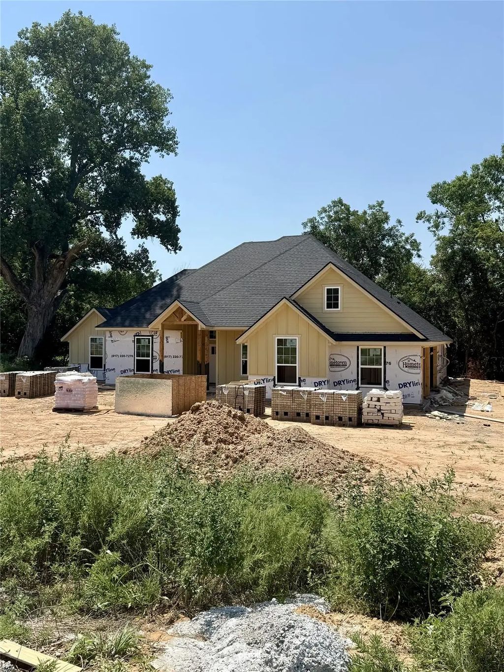 1137 Gonzollas Road, Springtown