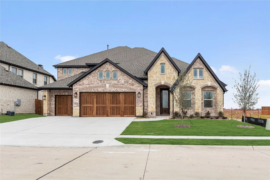 2144 Spyglass Drive, Royse City