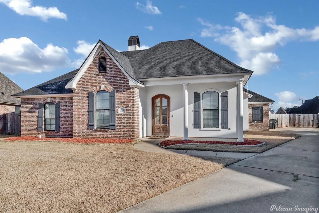 217 Roanoke Circle, Benton