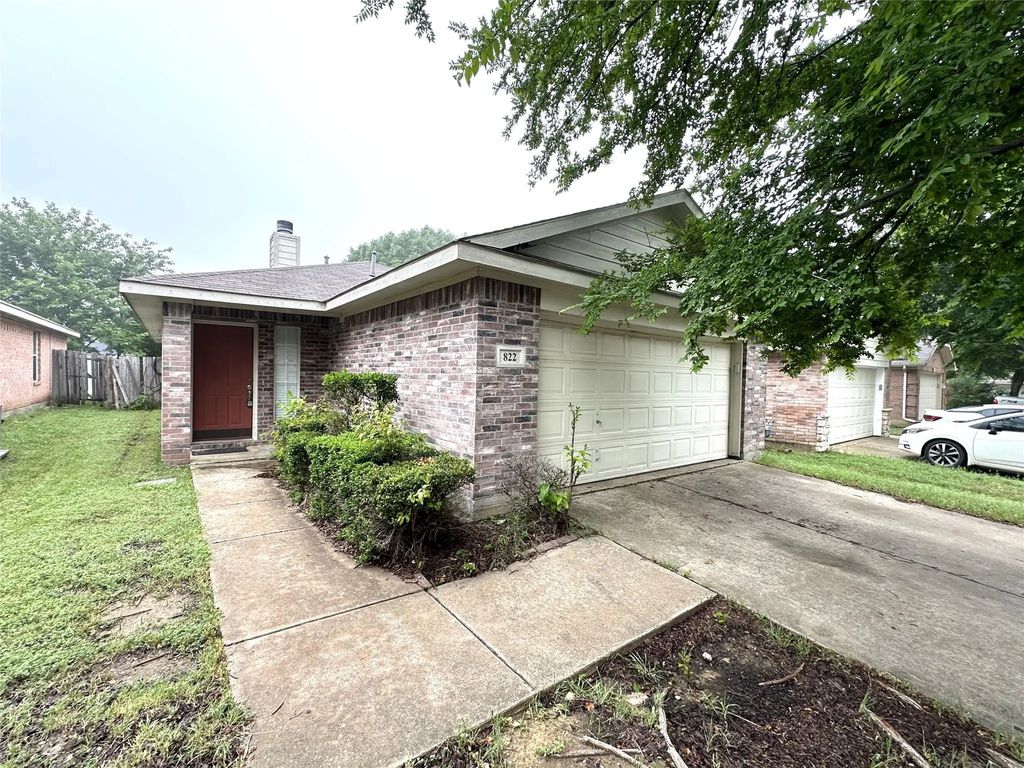 822 Savage Drive, Denton