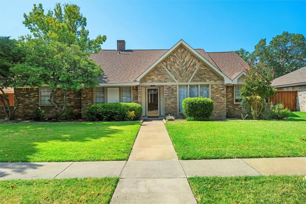1204 Kenshire Lane, Richardson