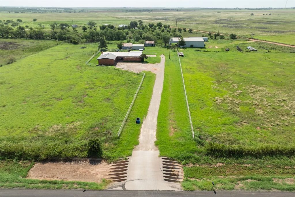 11903 S Hwy 6, Knox City