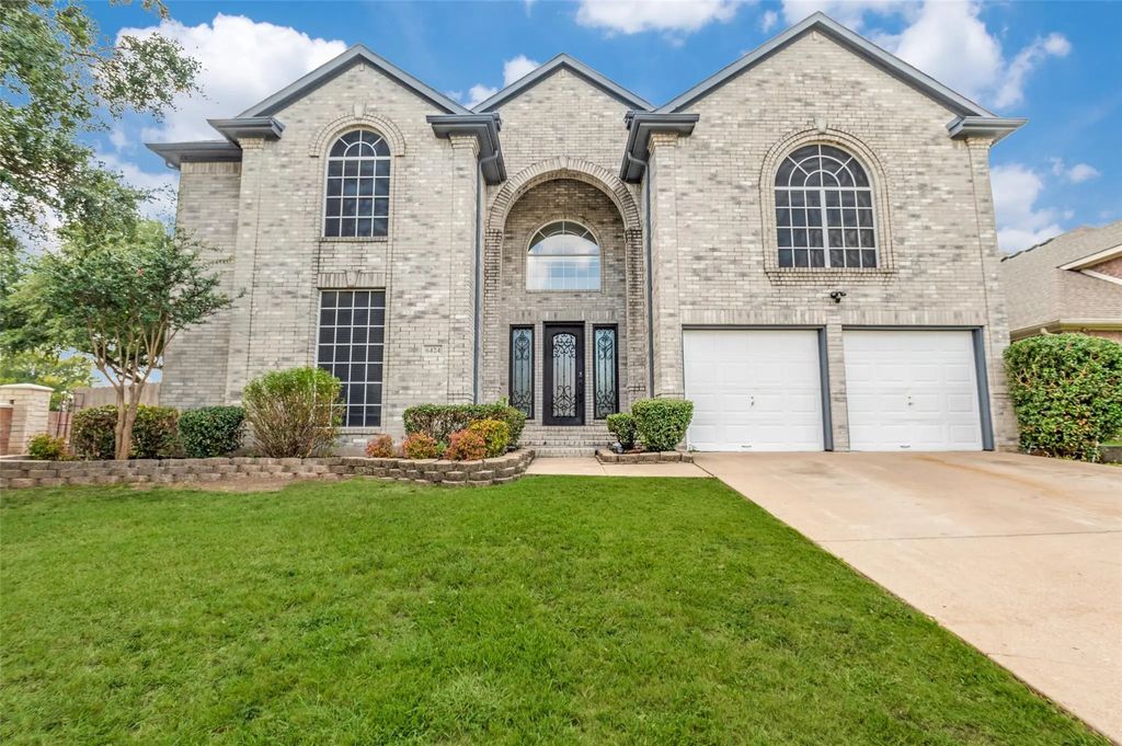 6424 Willowstone Trail, Arlington