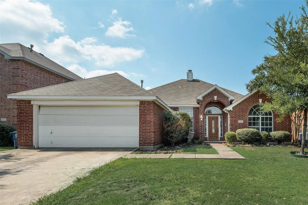 2108 Lake Fork Lane, Little Elm