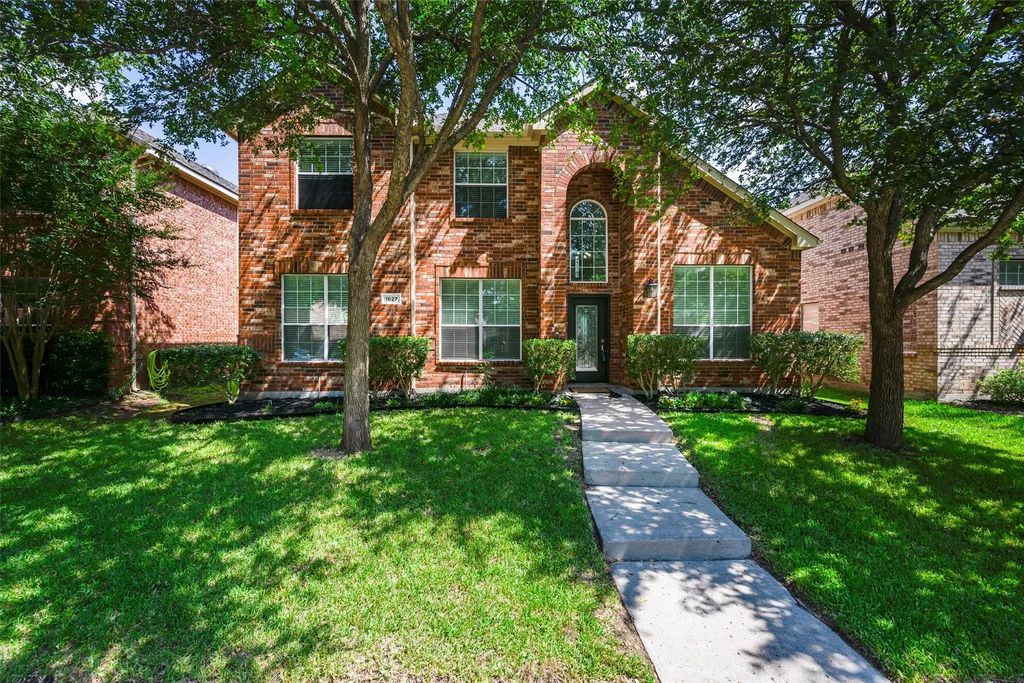 1627 Mineral Springs Drive, Allen