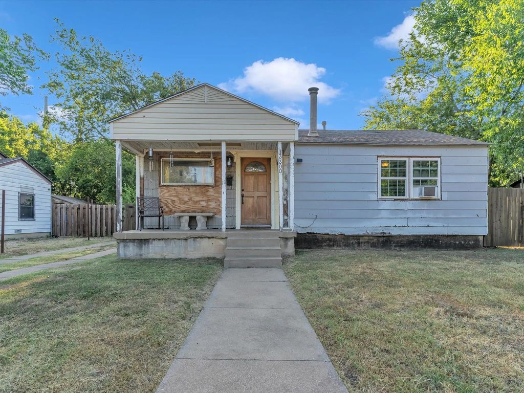 3300 Ray Simon Drive, Fort Worth