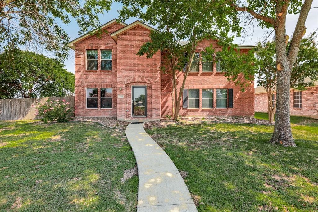 2703 Deerborn Street, Wylie